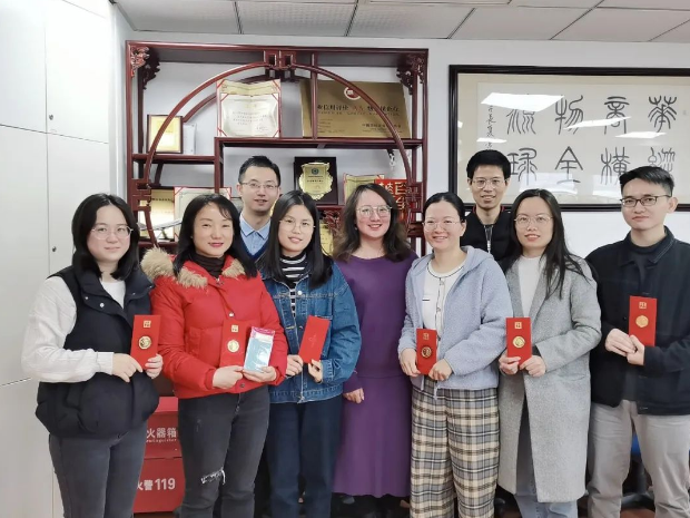優秀員工表彰 | 見證榜樣 載譽前行